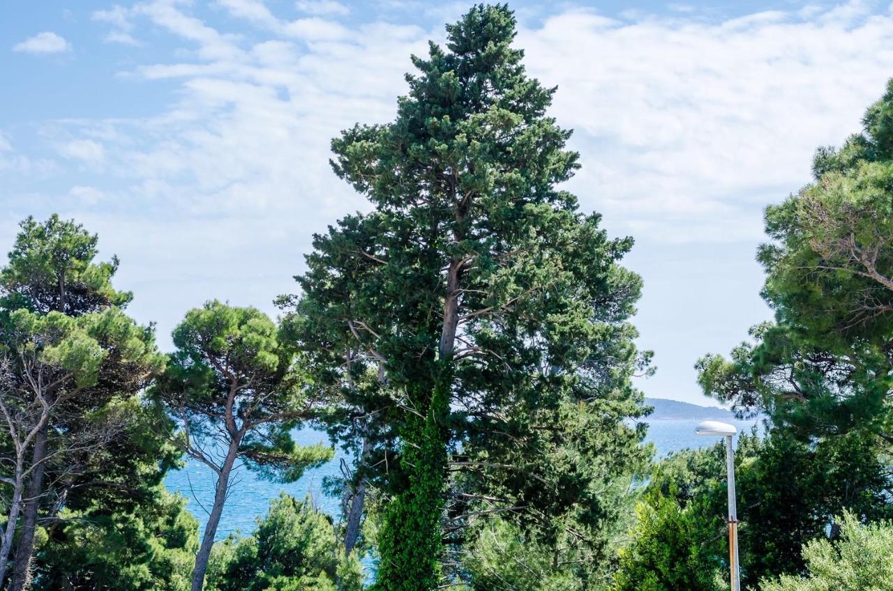 Holiday Home Lungo Mare Mlini Esterno foto