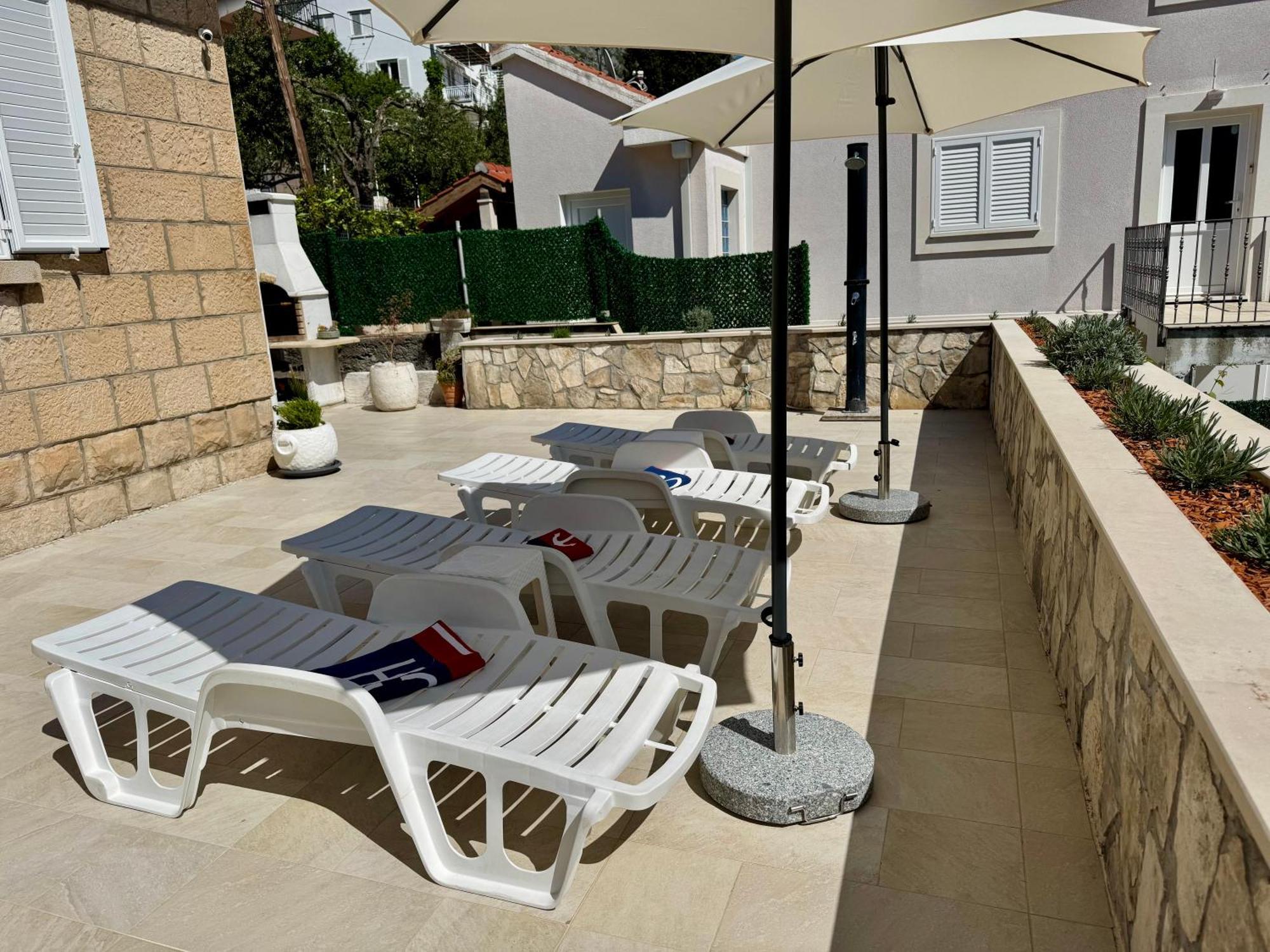 Holiday Home Lungo Mare Mlini Esterno foto