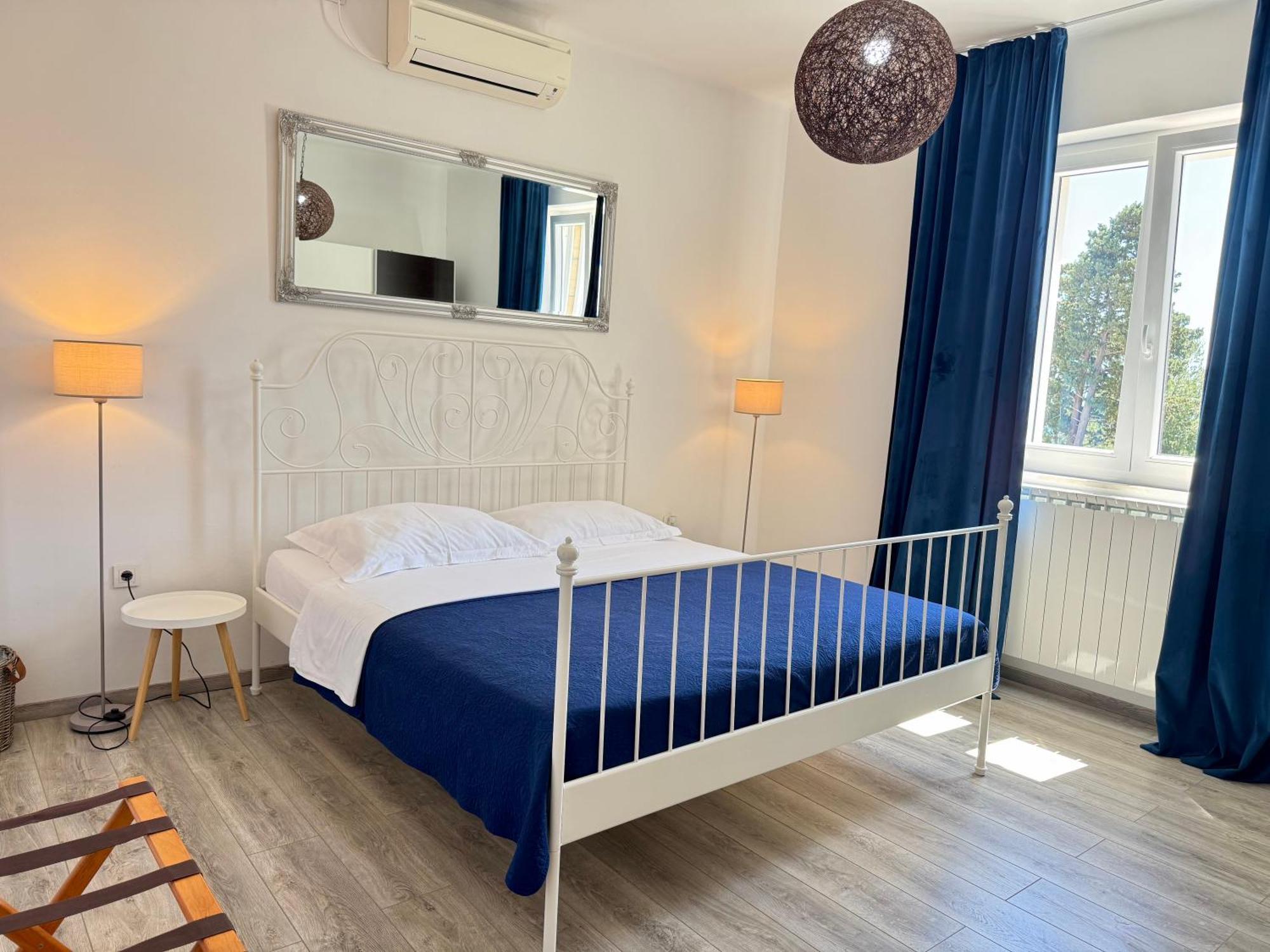 Holiday Home Lungo Mare Mlini Esterno foto
