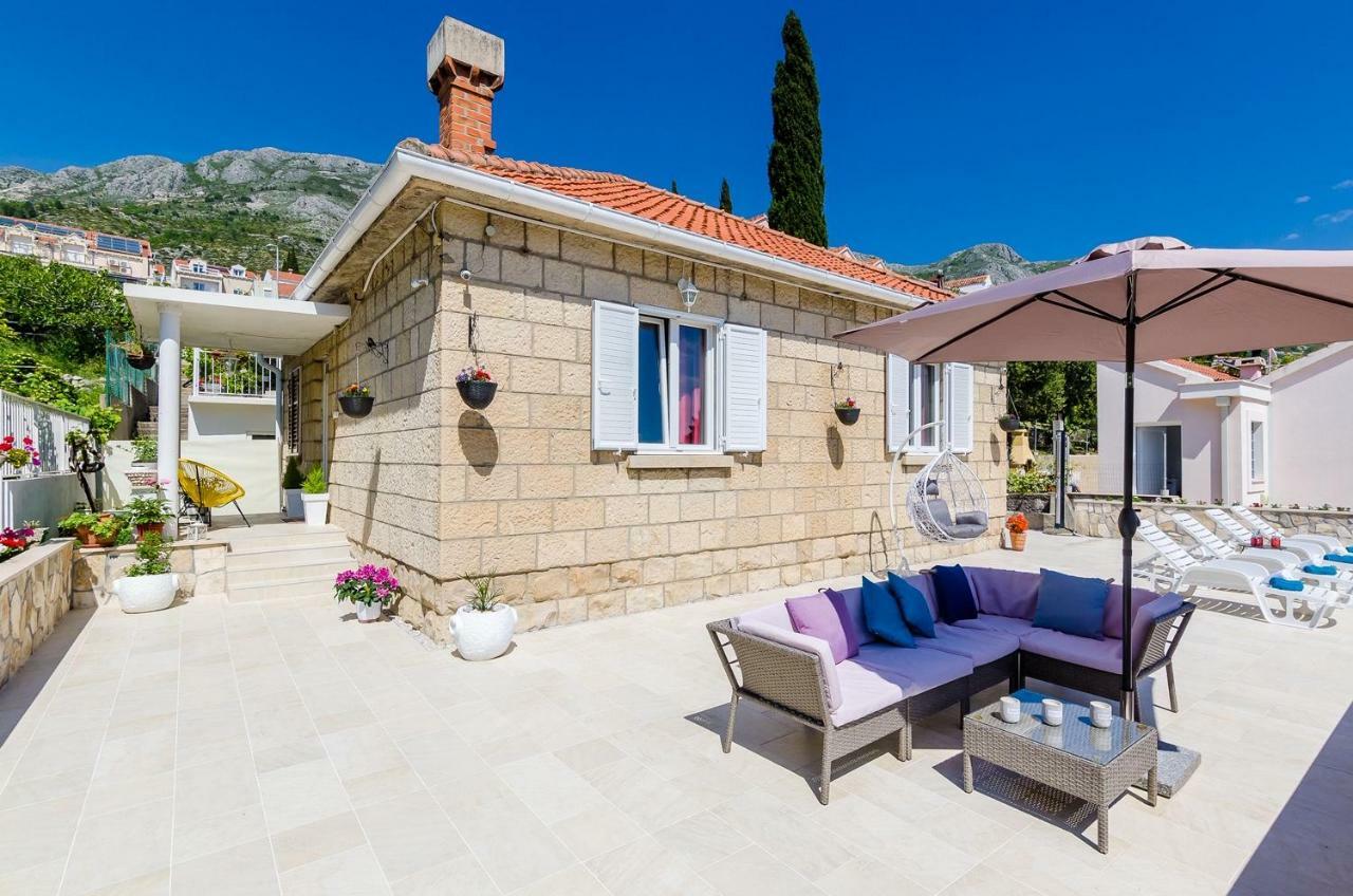 Holiday Home Lungo Mare Mlini Esterno foto