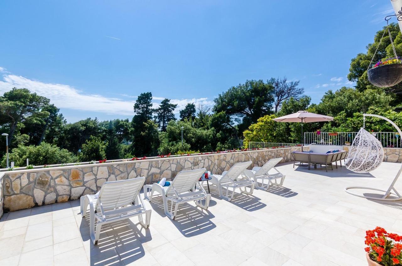 Holiday Home Lungo Mare Mlini Esterno foto