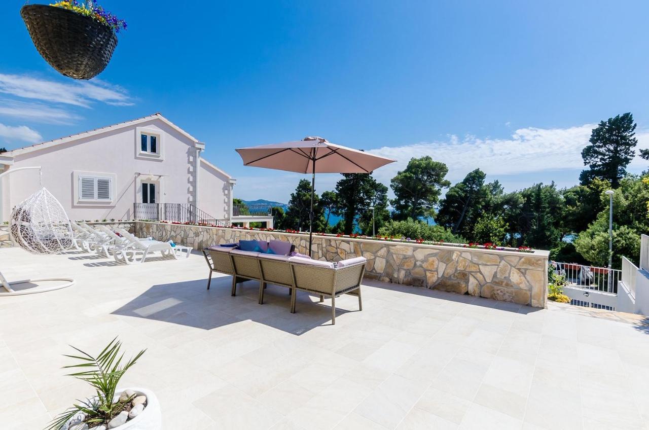 Holiday Home Lungo Mare Mlini Esterno foto